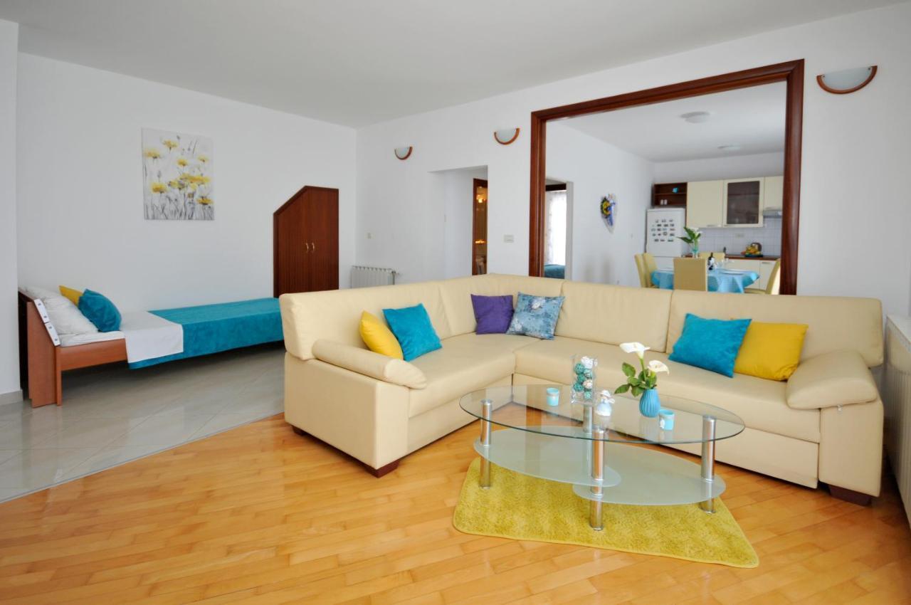 Apartments Roza Трогир Екстериор снимка