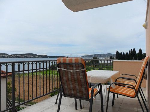 Apartments Roza Трогир Екстериор снимка